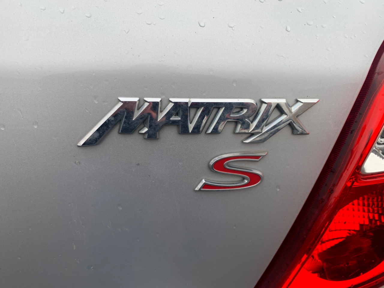 Toyota Matrix S 5-Speed AT 2009