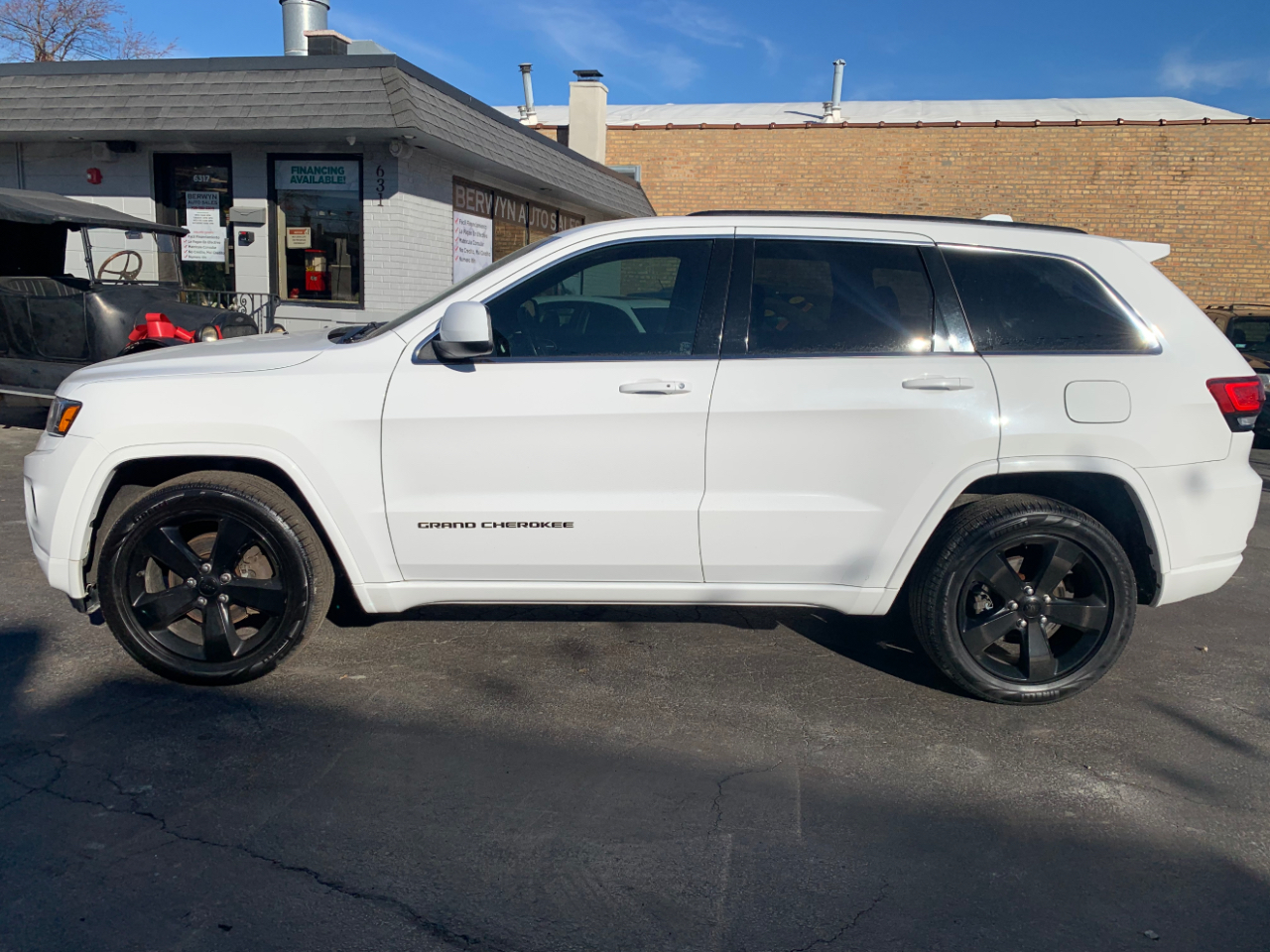 Jeep Grand Cherokee Laredo 4WD 2015