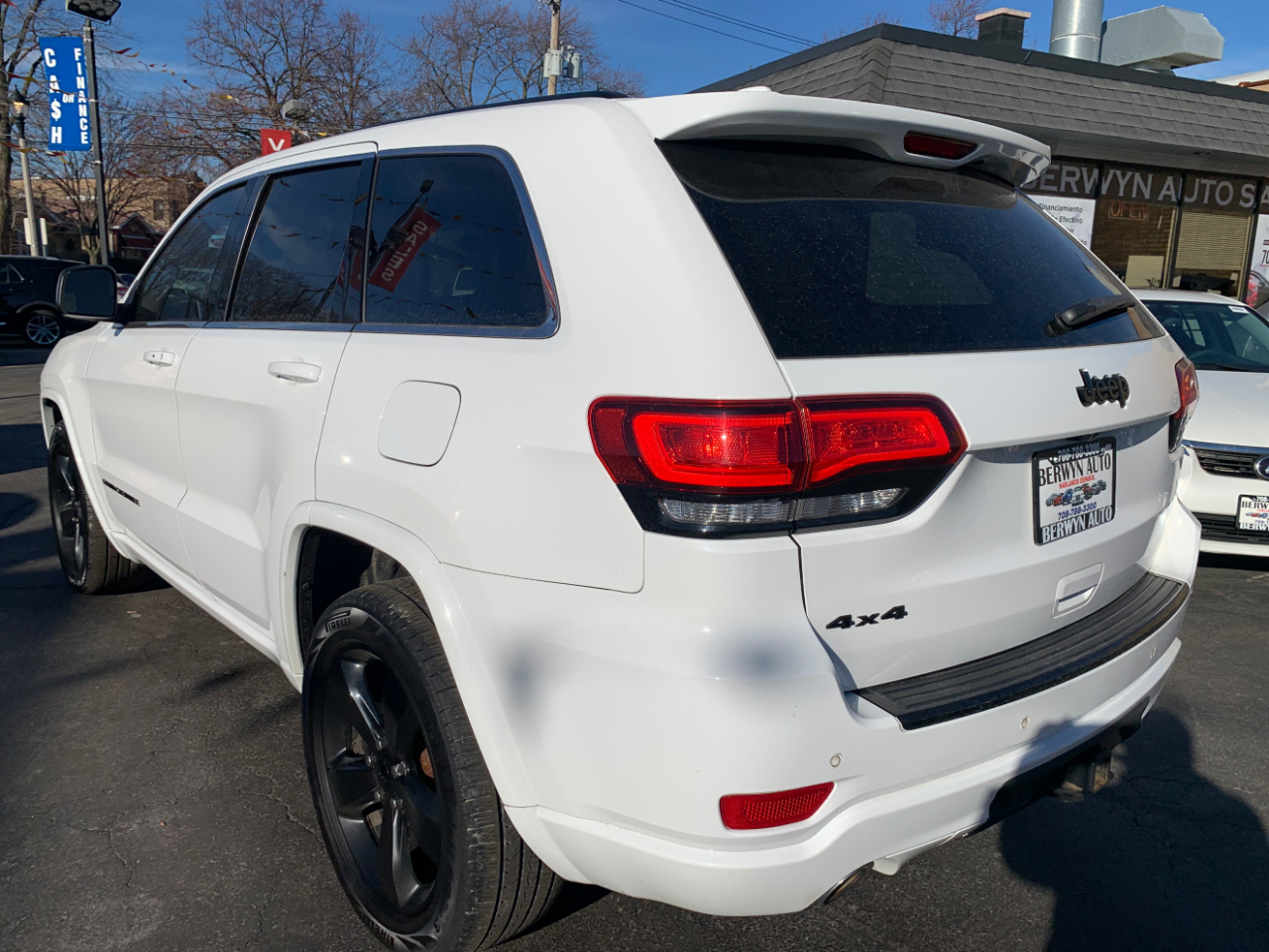 Jeep Grand Cherokee Laredo 4WD 2015