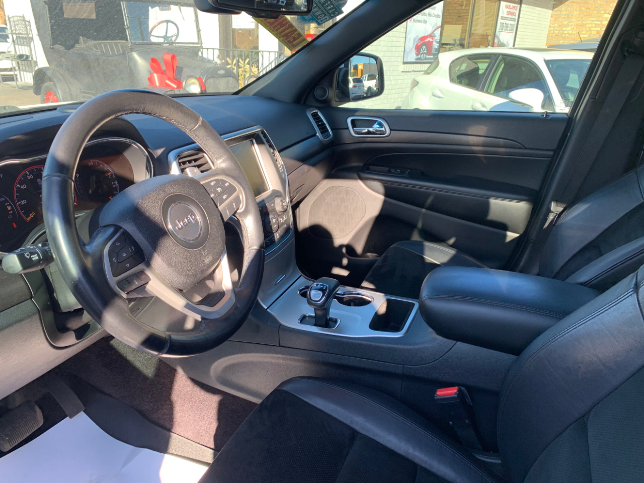 Jeep Grand Cherokee Laredo 4WD 2015