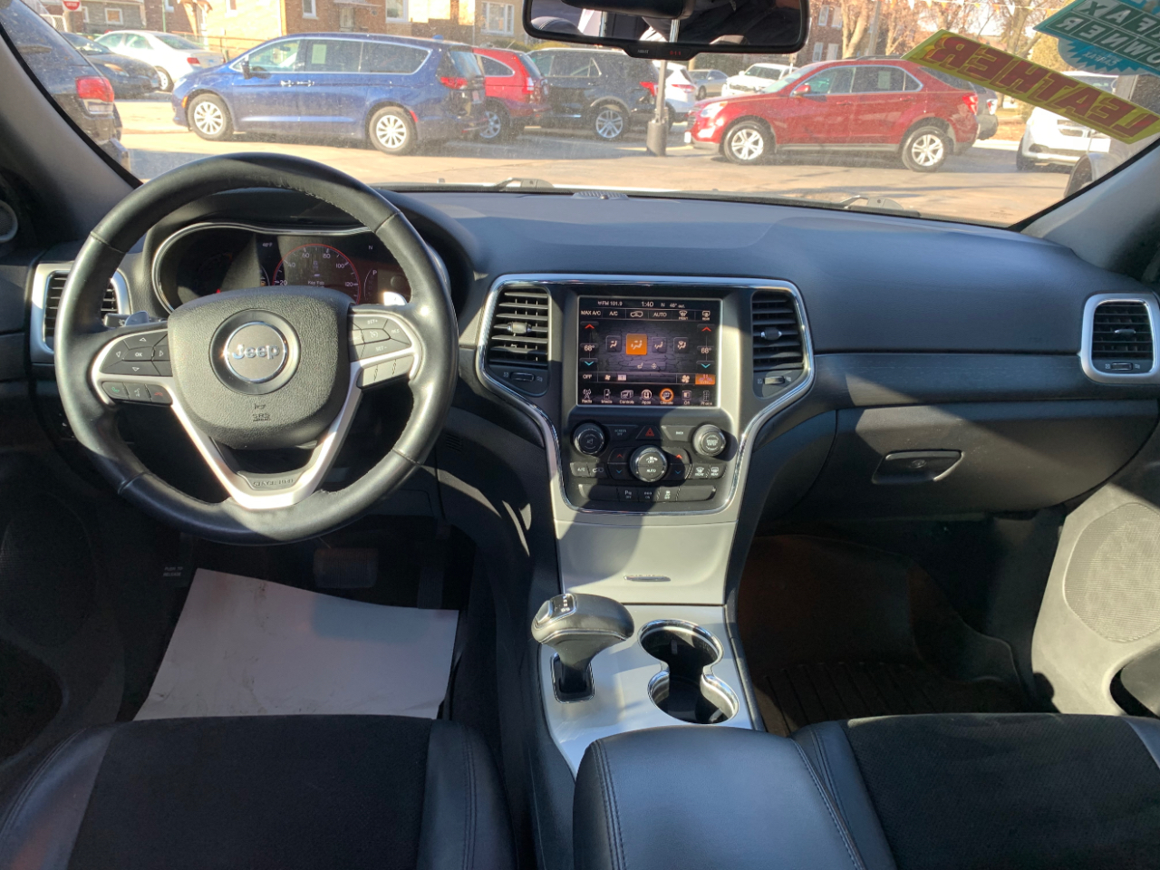 Jeep Grand Cherokee Laredo 4WD 2015