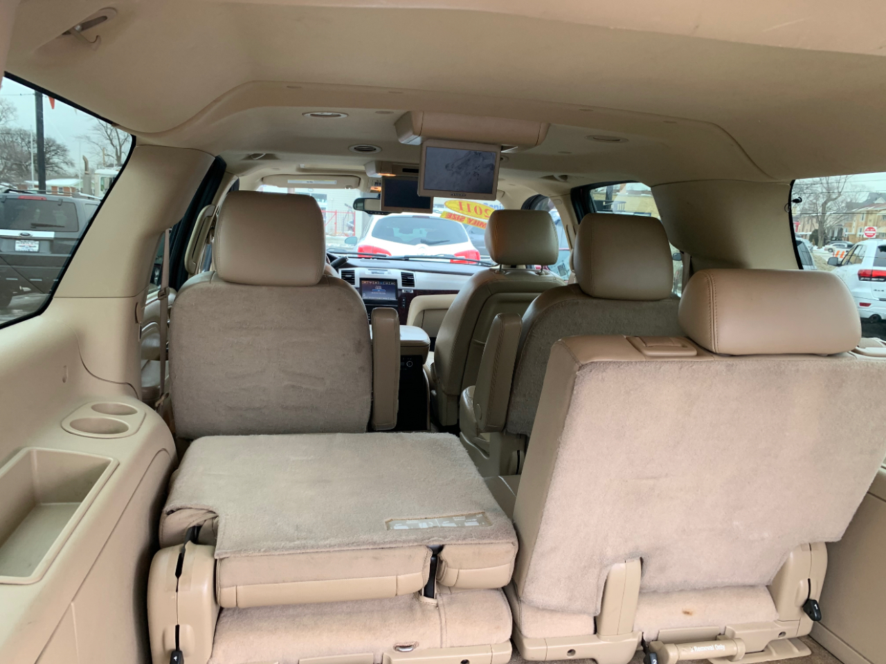 Cadillac Escalade ESV AWD Premium 2011