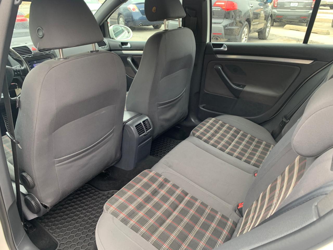 Volkswagen GTI 2.0T Sedan 2008