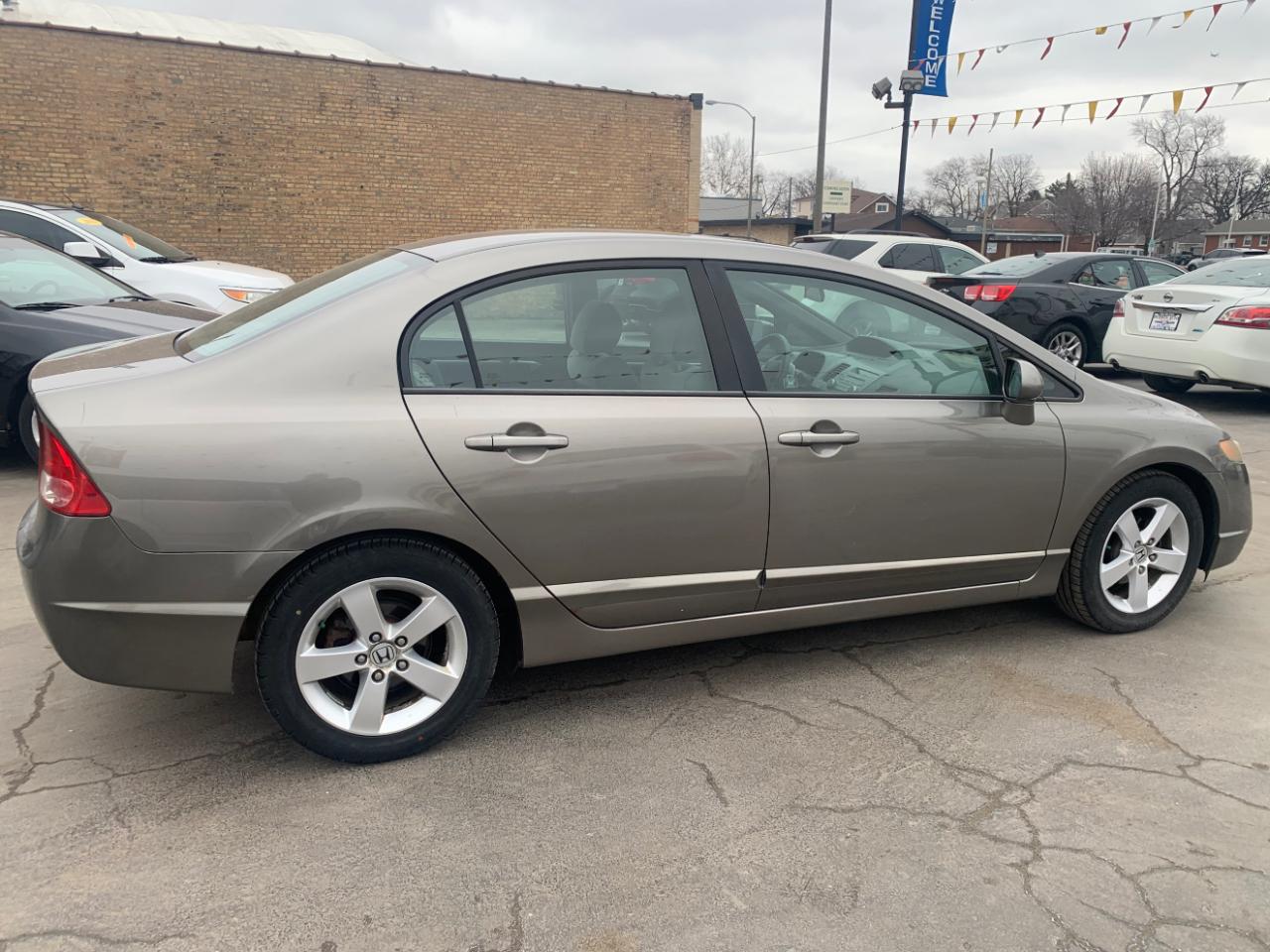 Honda Civic EX Sedan AT with Navigation 2006