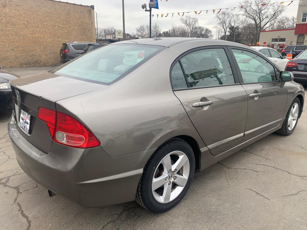 Honda Civic EX Sedan AT with Navigation 2006