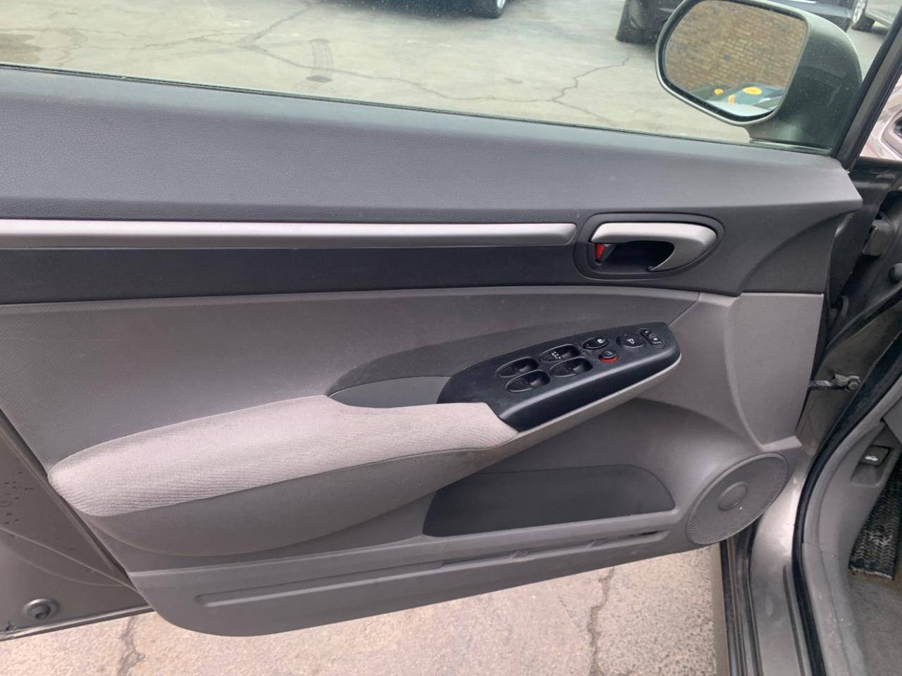 Honda Civic EX Sedan AT with Navigation 2006