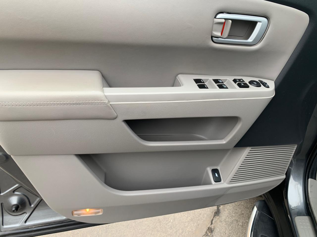 Honda Pilot EX-L 4WD 5-Spd AT 2012