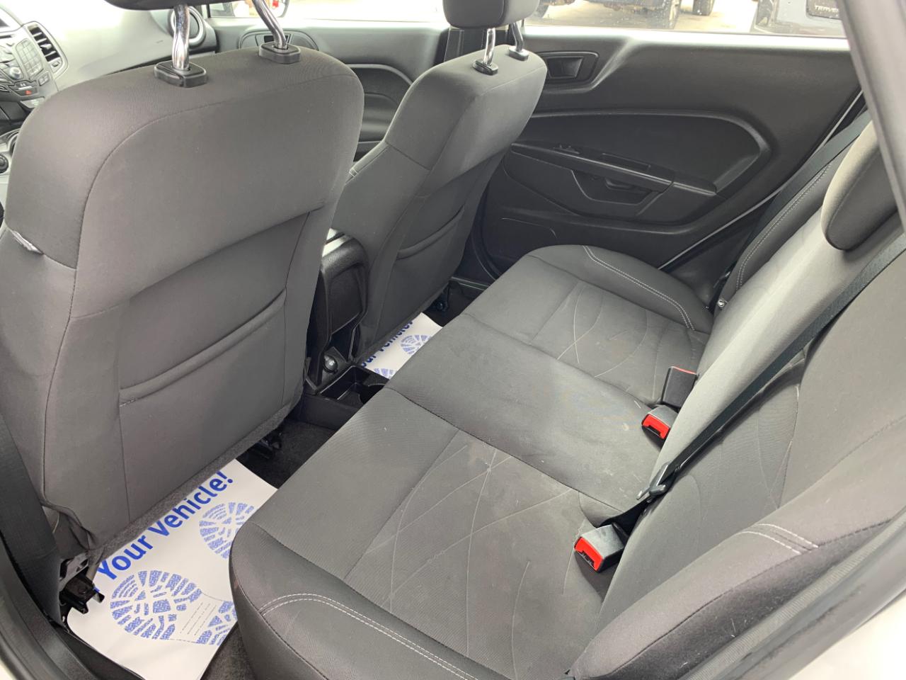 Ford Fiesta SE Sedan 2017