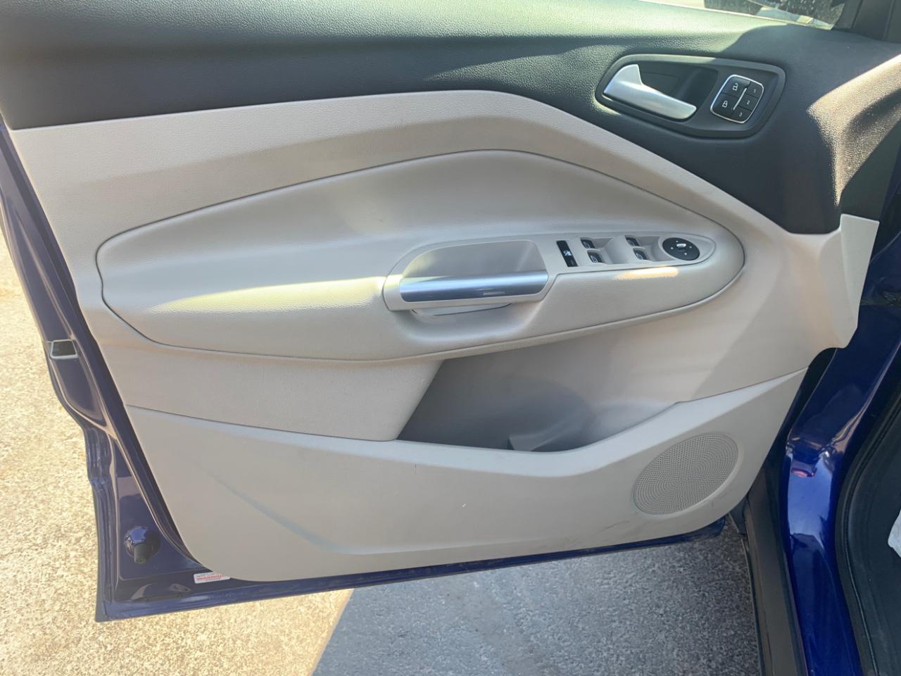 Ford Escape Titanium FWD 2014