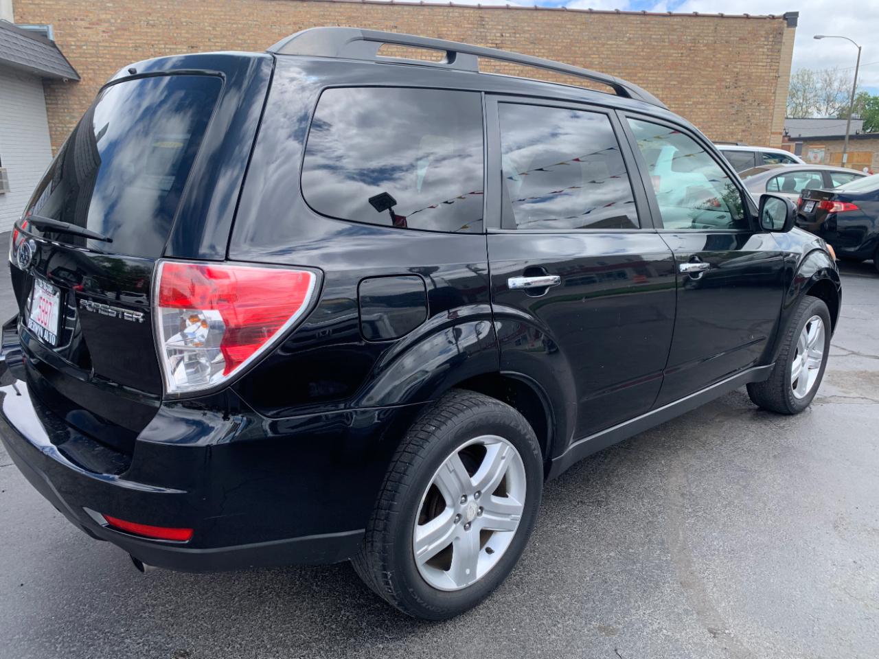 Subaru Forester 2.5X Premium 2010