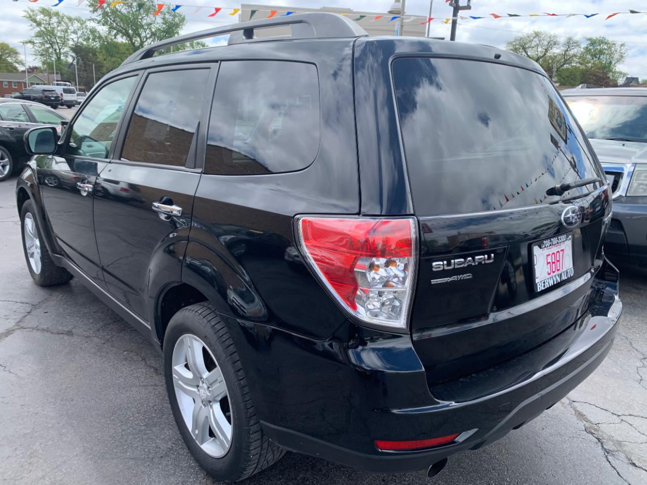 Subaru Forester 2.5X Premium 2010