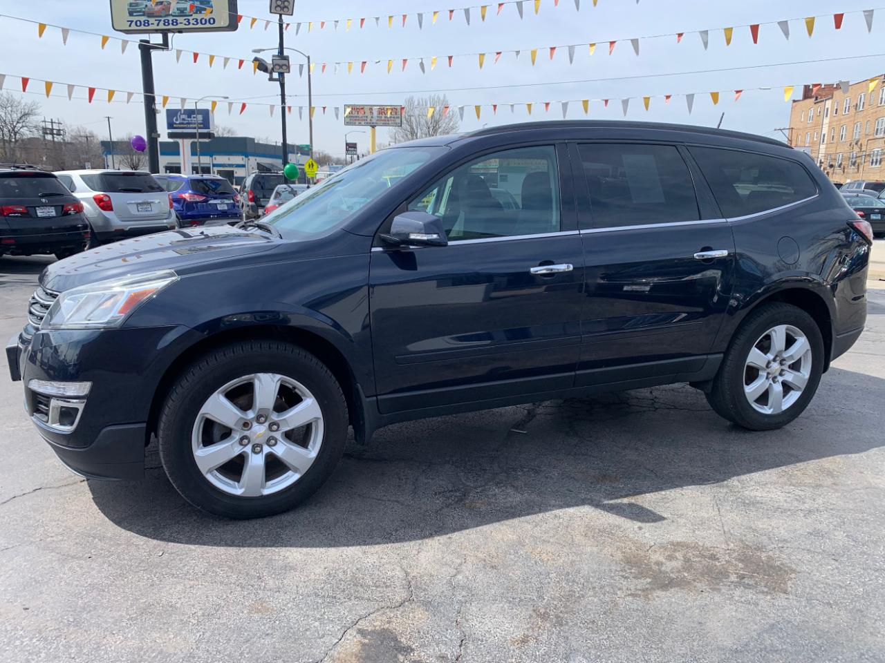 View vehicle photo 3