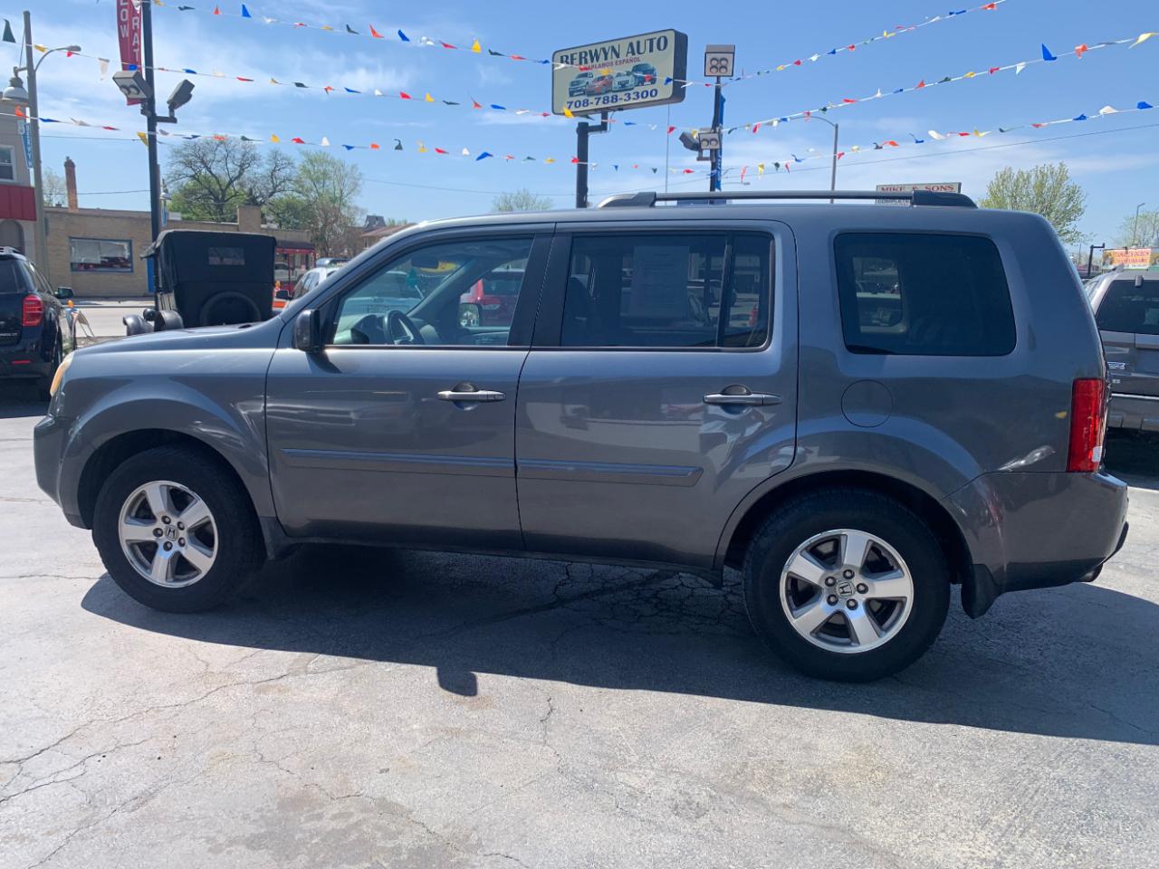 Honda Pilot EX-L 4WD 5-Spd AT 2011