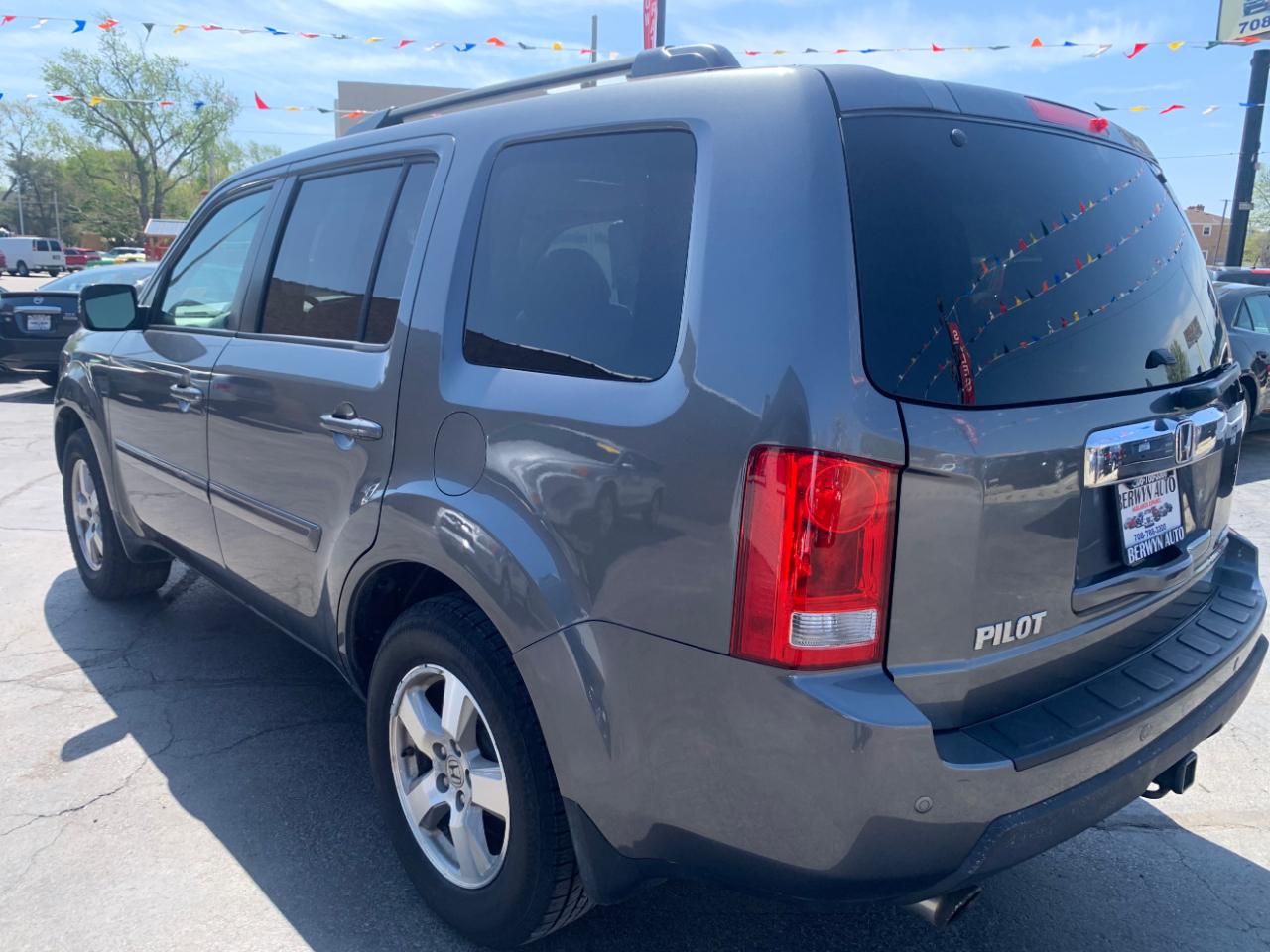 Honda Pilot EX-L 4WD 5-Spd AT 2011