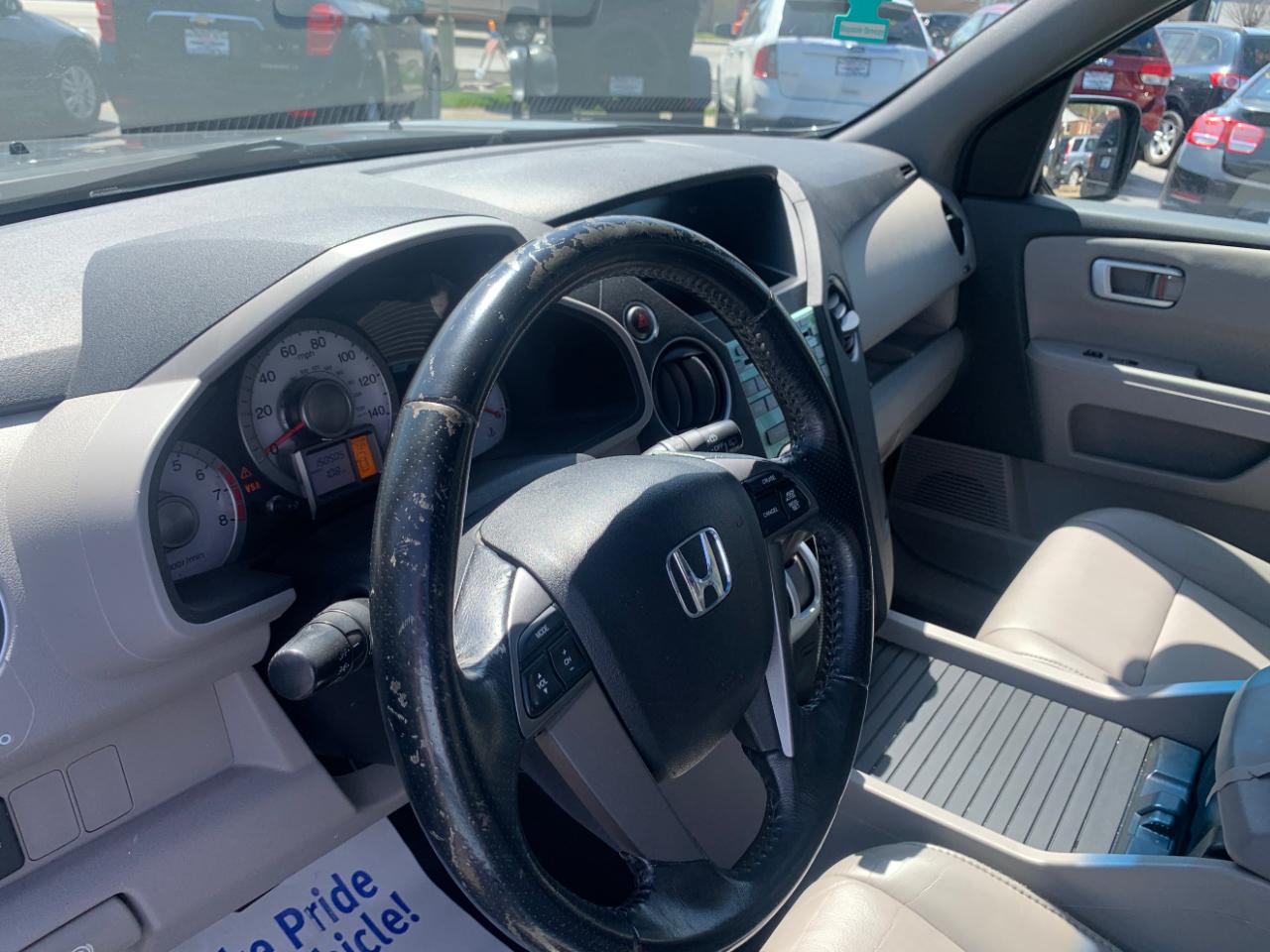 Honda Pilot EX-L 4WD 5-Spd AT 2011