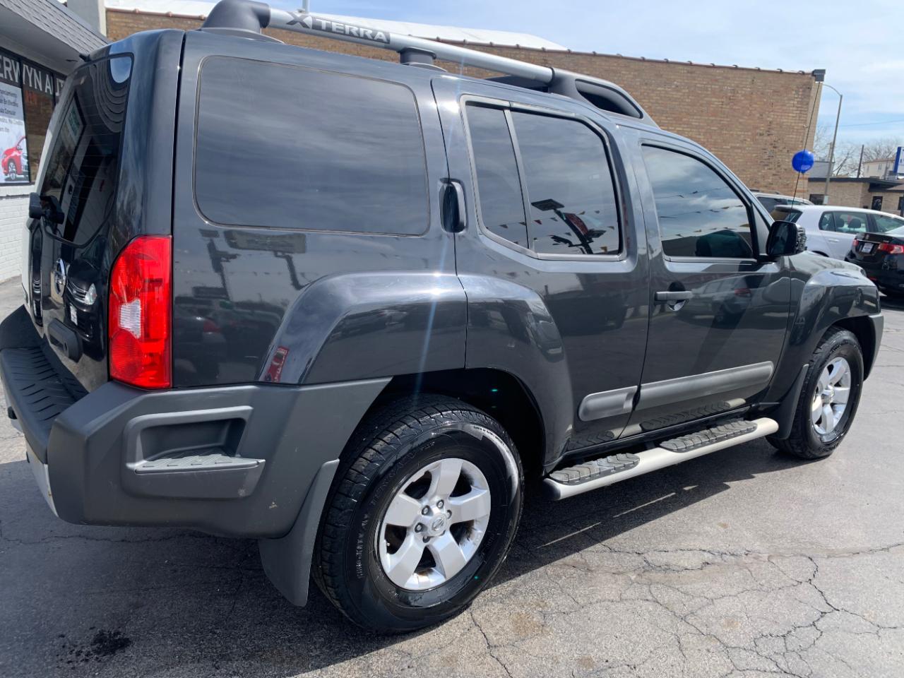 Nissan Xterra X 4WD 2012