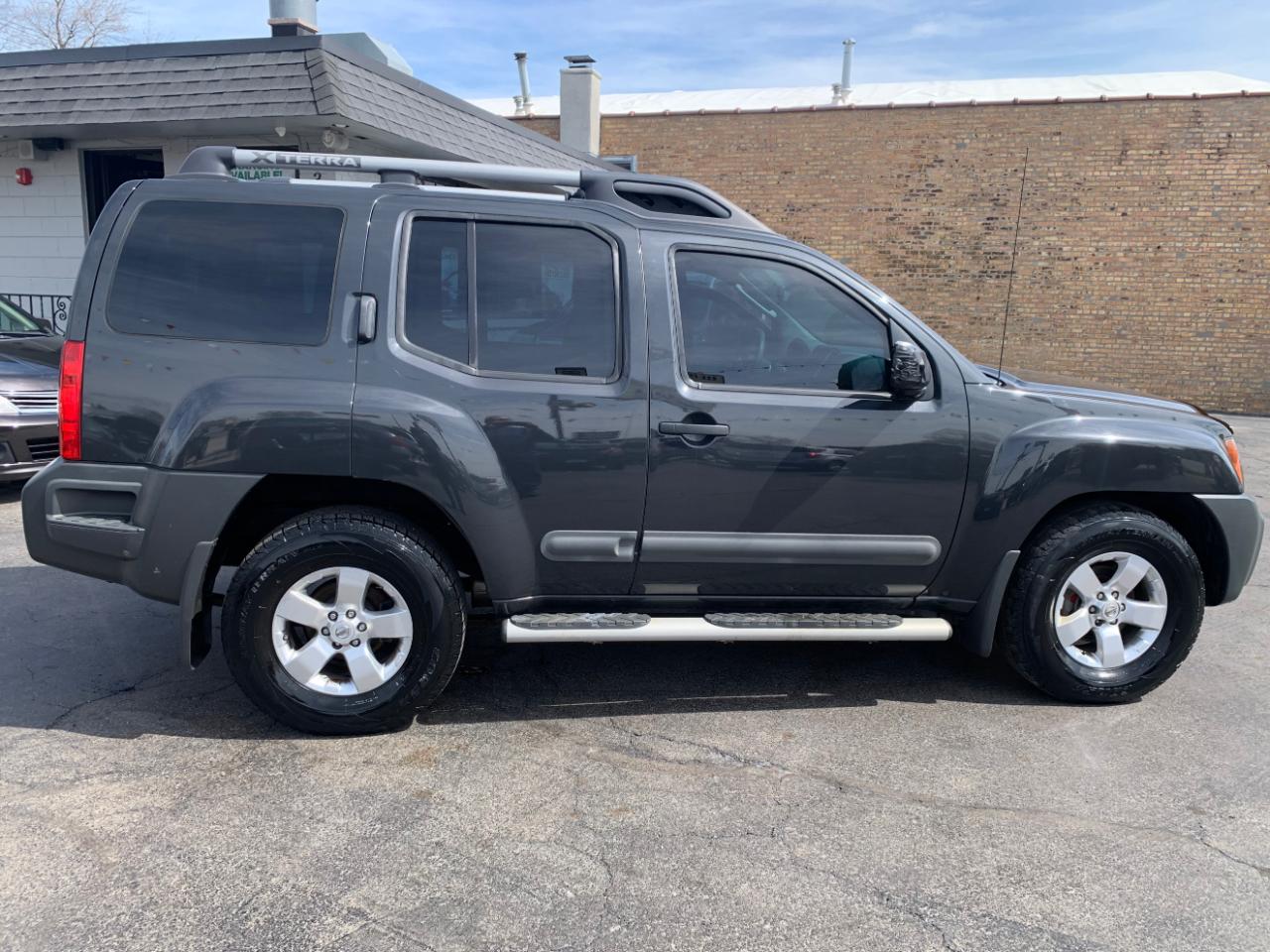 Nissan Xterra X 4WD 2012