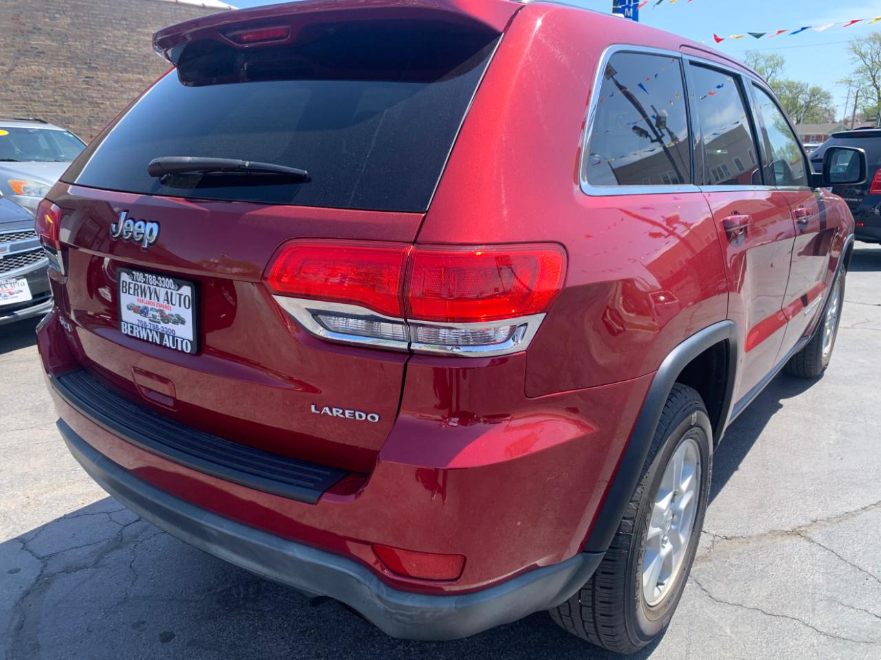 Jeep Grand Cherokee Laredo 4WD 2014