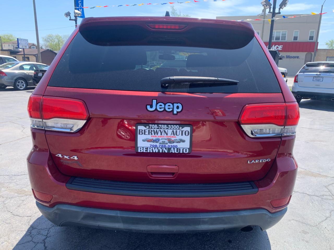 Jeep Grand Cherokee Laredo 4WD 2014