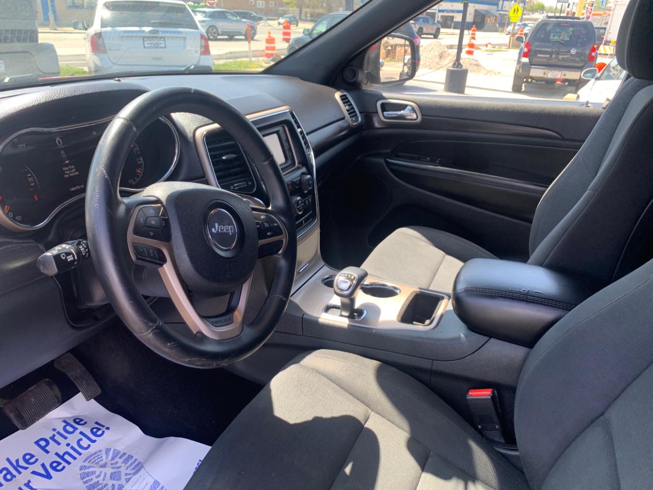 Jeep Grand Cherokee Laredo 4WD 2014