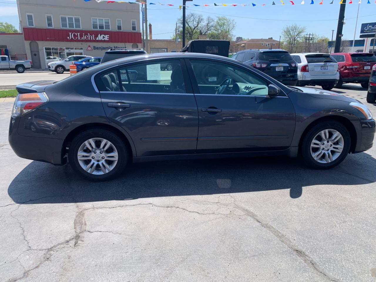 Nissan Altima 2.5 2012