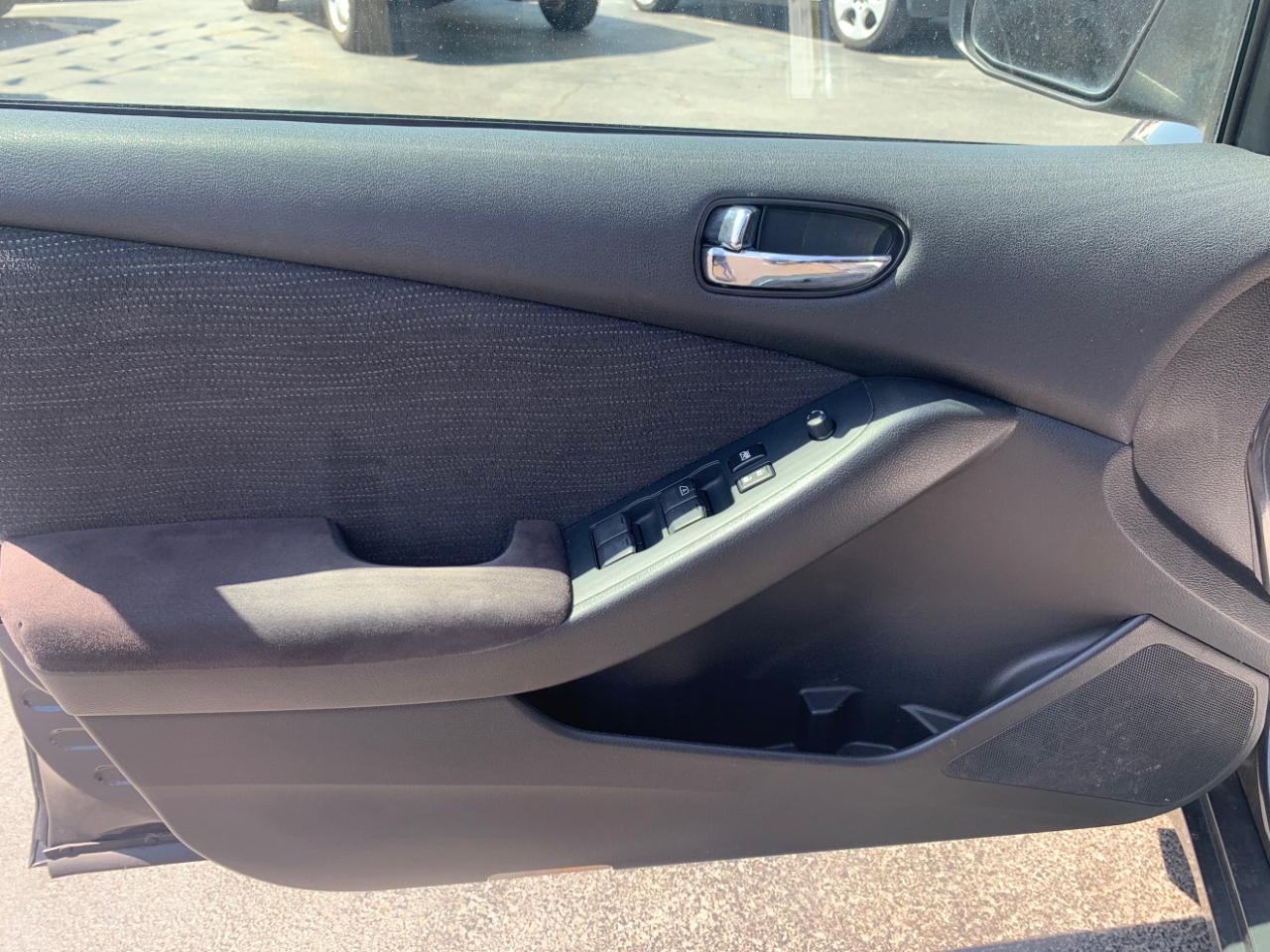 Nissan Altima 2.5 2012