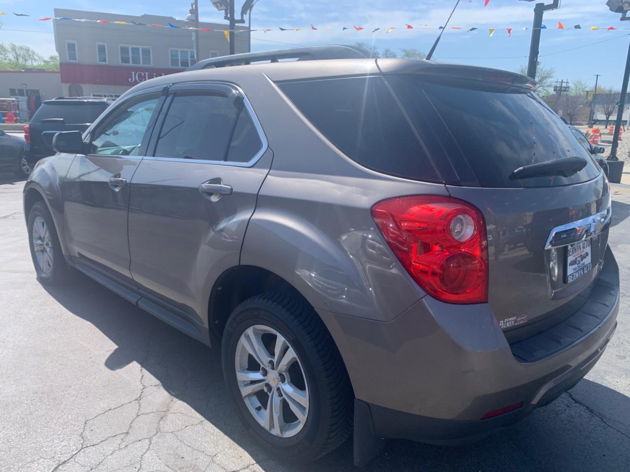 Chevrolet Equinox 1LT 2WD 2011