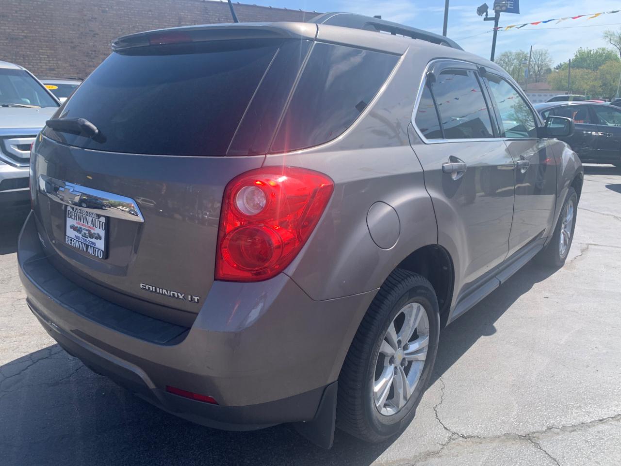 Chevrolet Equinox 1LT 2WD 2011