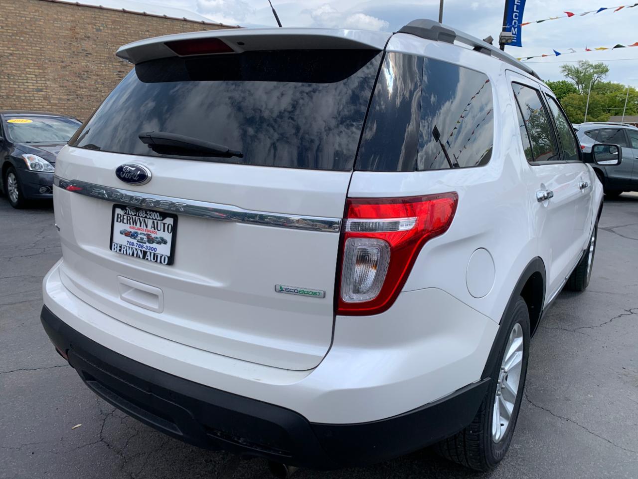 Ford Explorer XLT FWD 2012
