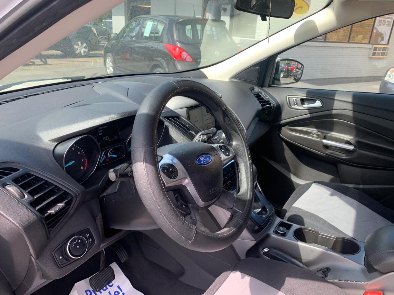 Ford Escape SE FWD 2016