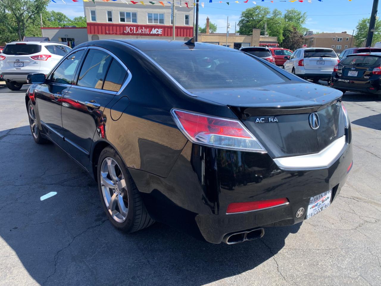 Acura TL 5-Speed AT SH-AWD with Tech Package 2010
