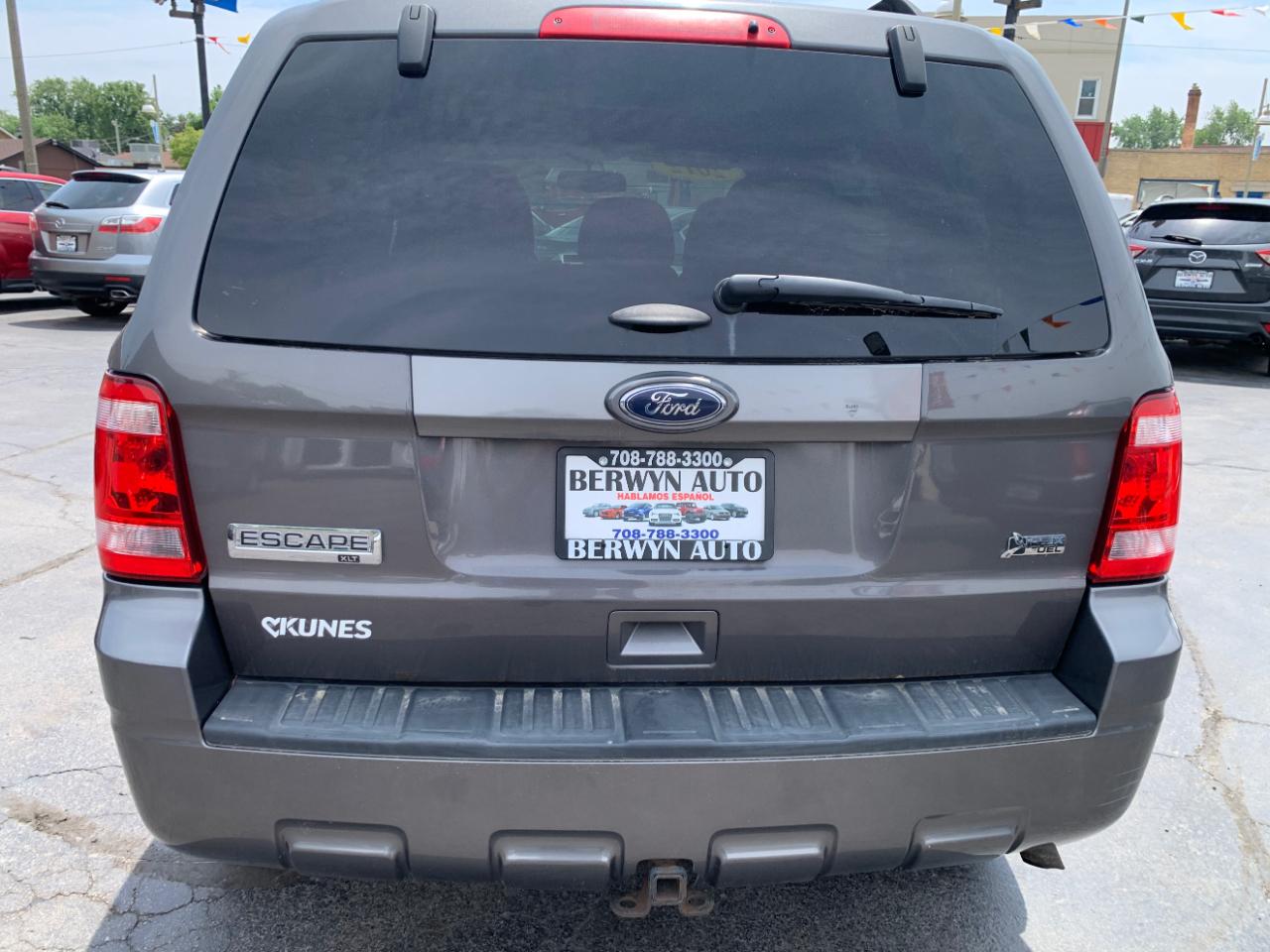 Ford Escape XLT 4WD 2012