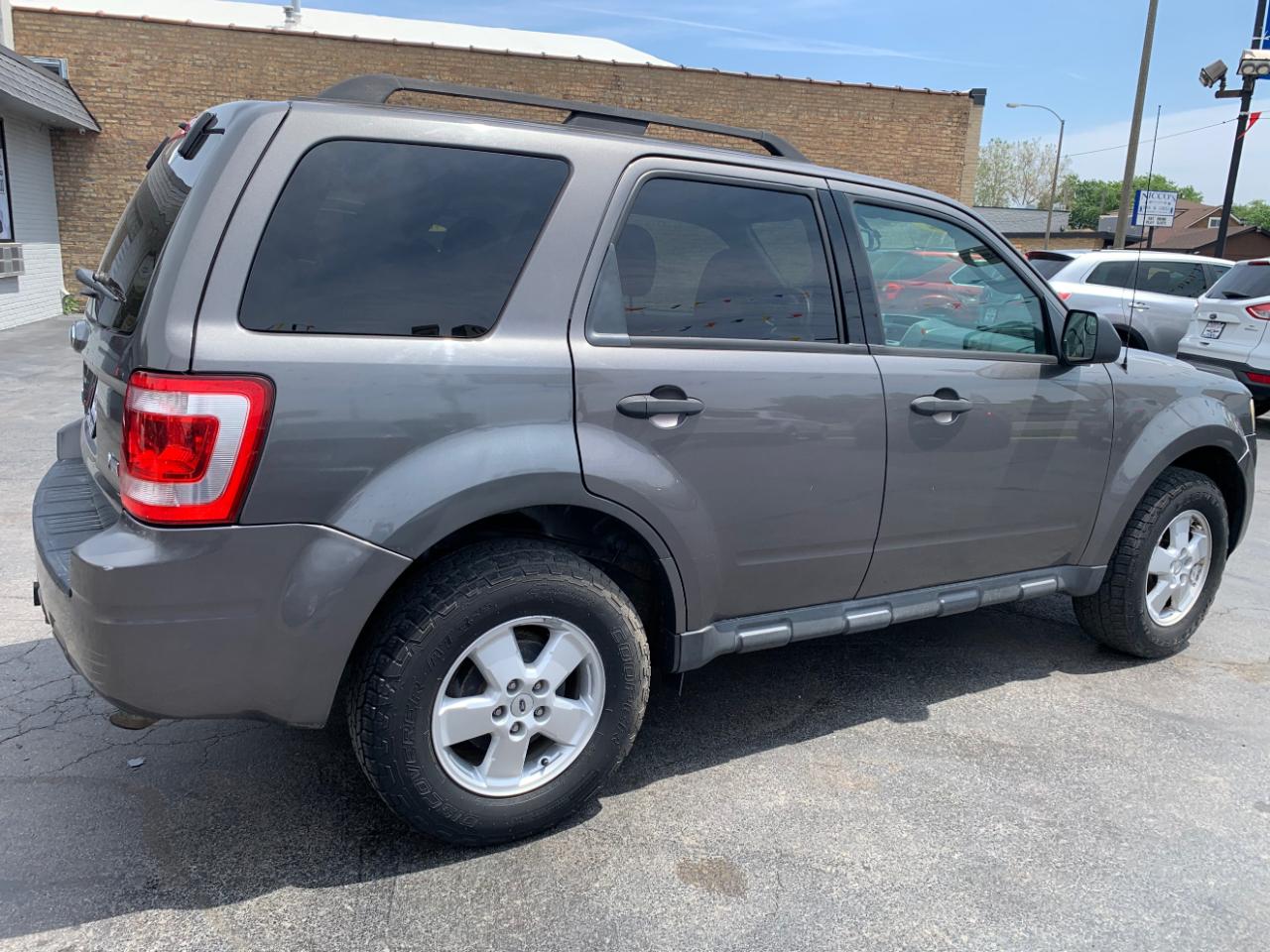 Ford Escape XLT 4WD 2012