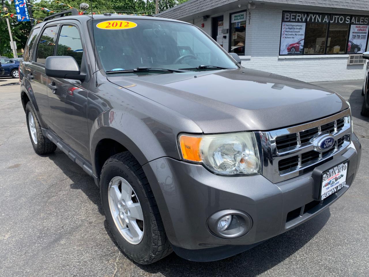 Ford Escape XLT 4WD 2012