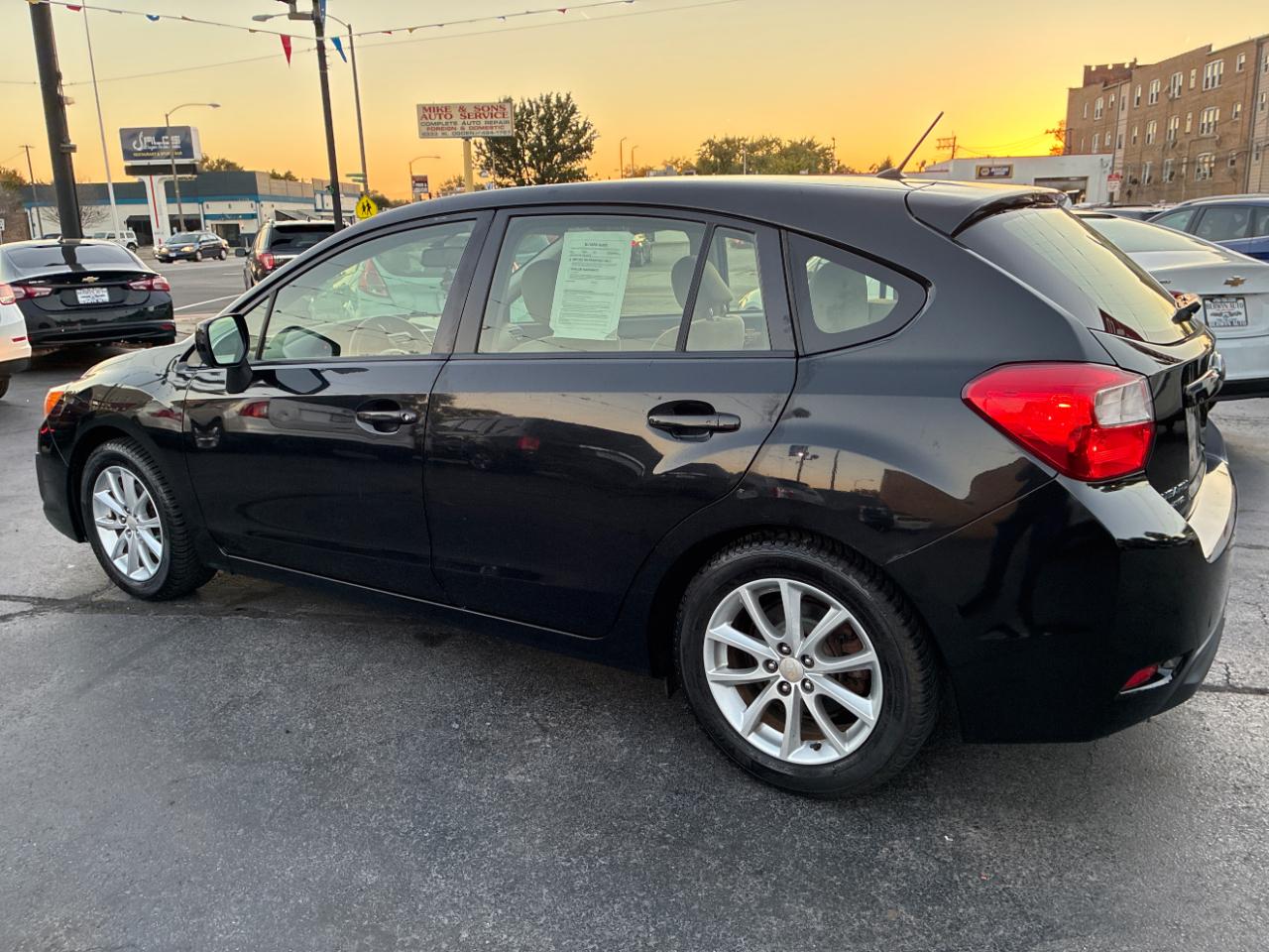 Subaru Impreza 2.0i Premium 5-Door w/All Weather Package 2014