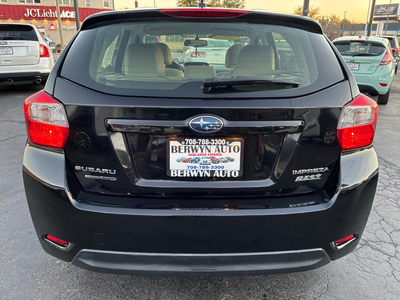 Subaru Impreza 2.0i Premium 5-Door w/All Weather Package 2014
