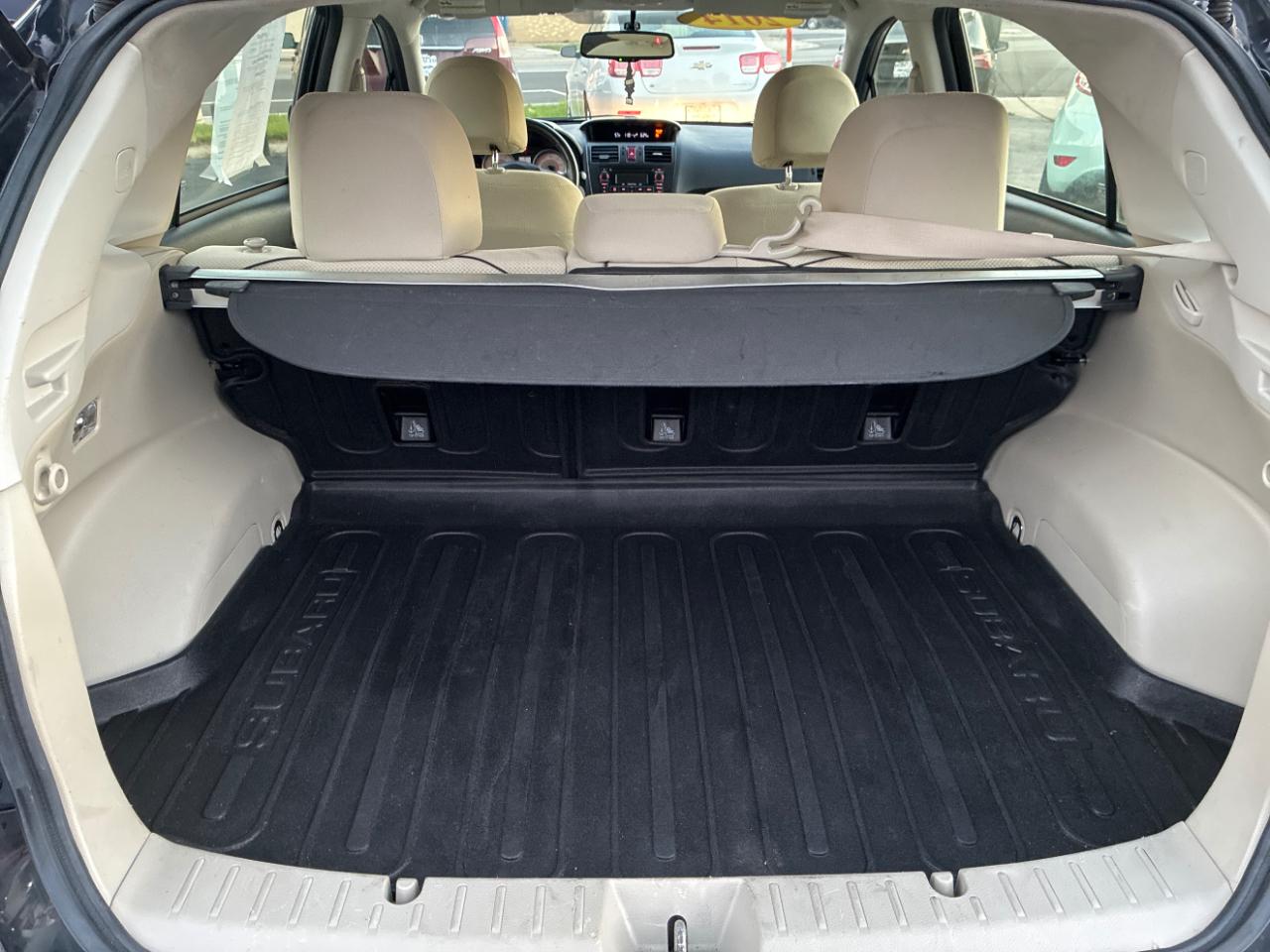 Subaru Impreza 2.0i Premium 5-Door w/All Weather Package 2014