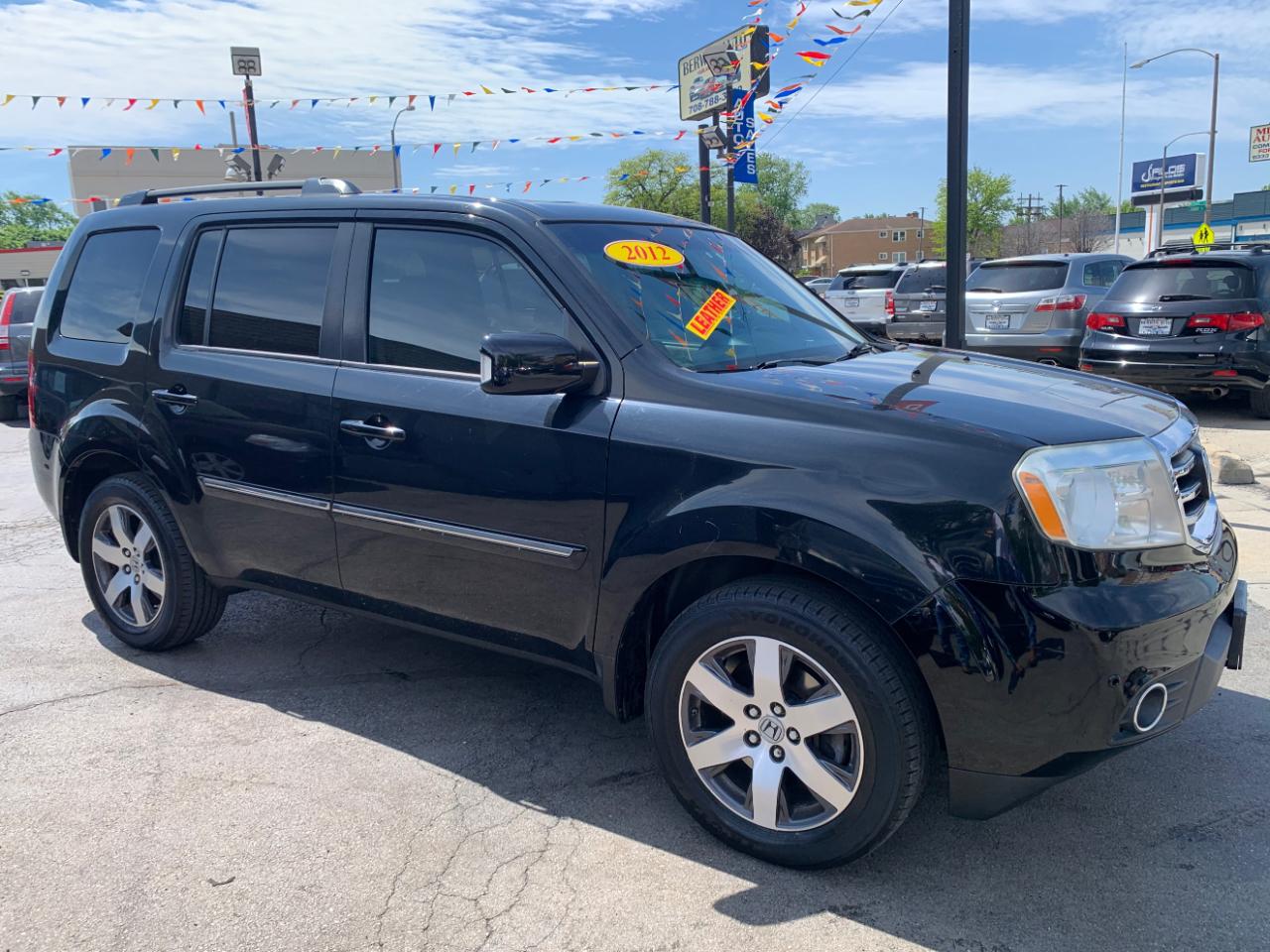 Honda Pilot Touring 2WD 5-Spd AT with DVD 2012