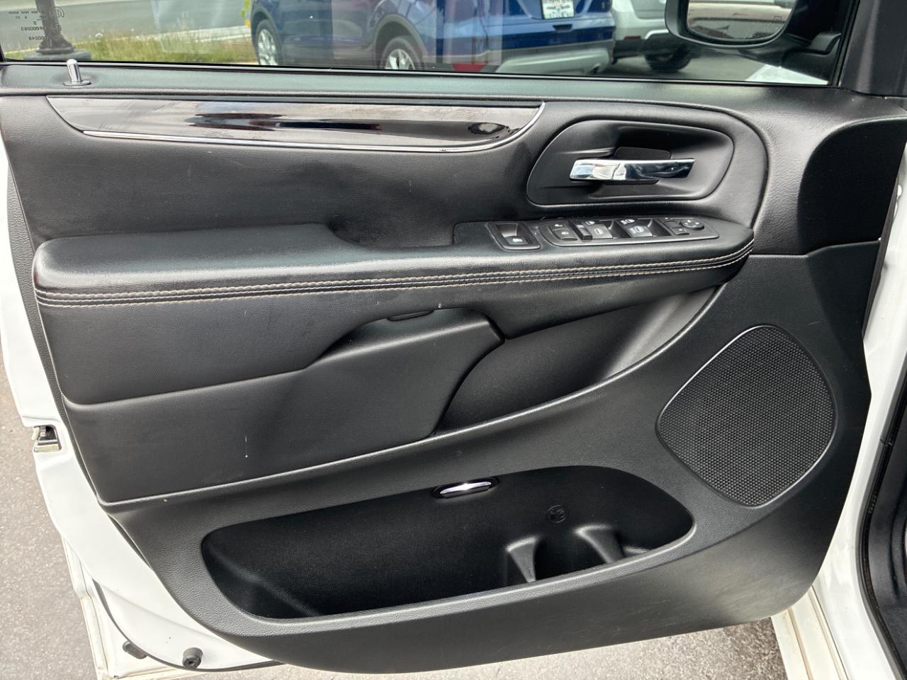Dodge Grand Caravan SXT 2016