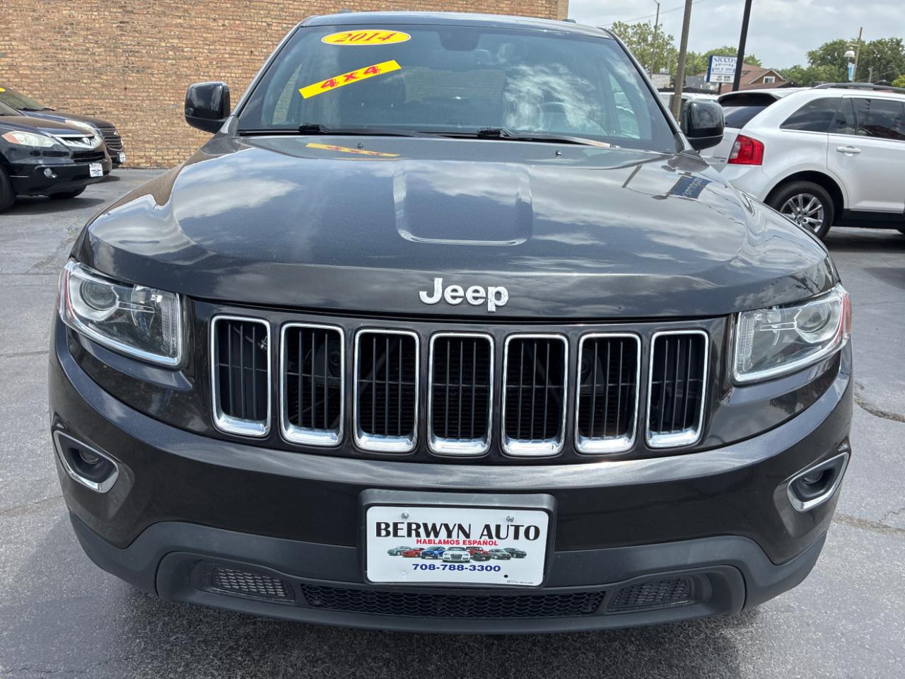 Jeep Grand Cherokee Laredo 4WD 2014