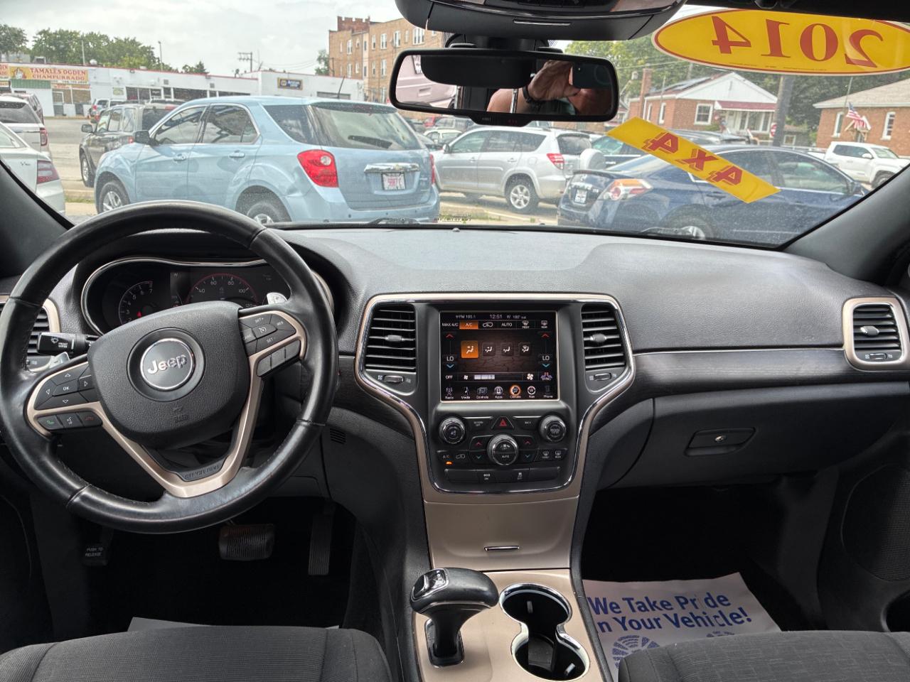 Jeep Grand Cherokee Laredo 4WD 2014