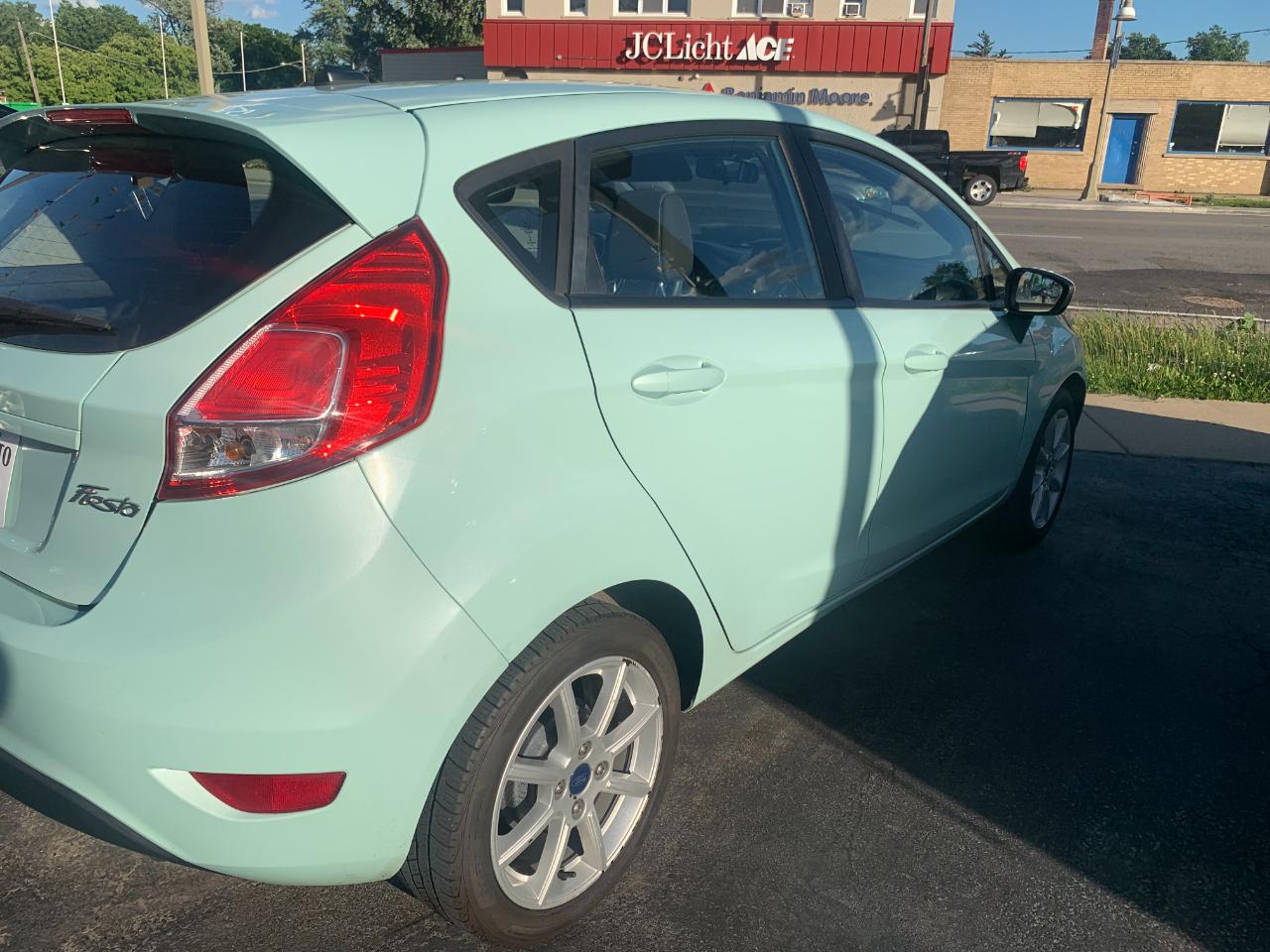 Ford Fiesta SE Hatchback 2018