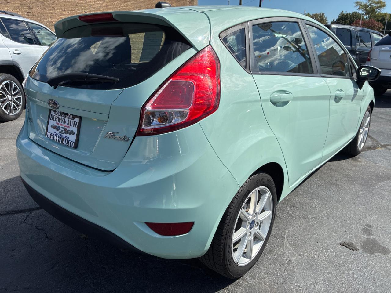 Ford Fiesta SE Hatchback 2018