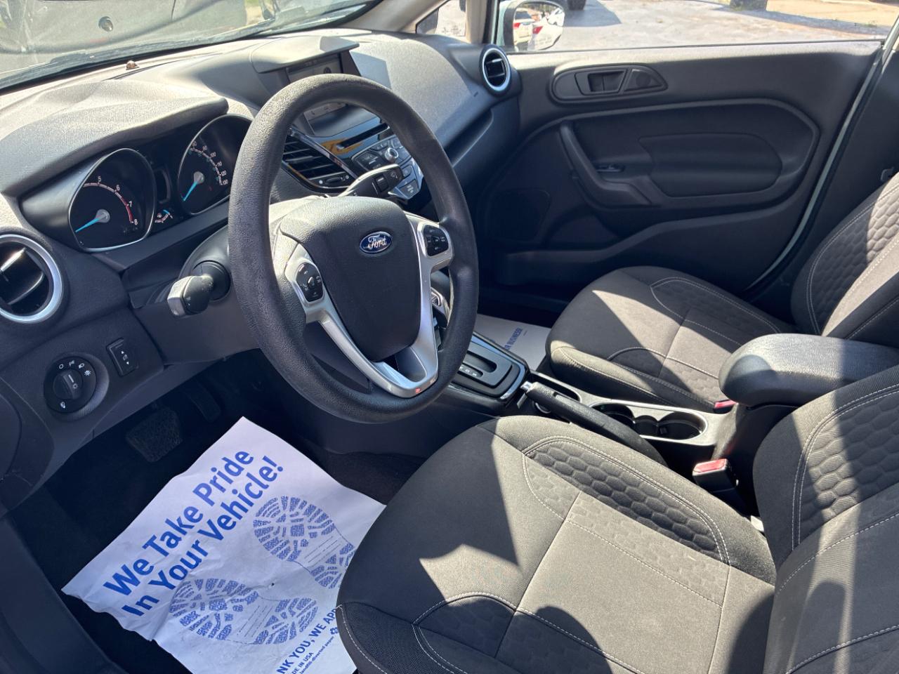 Ford Fiesta SE Hatchback 2018