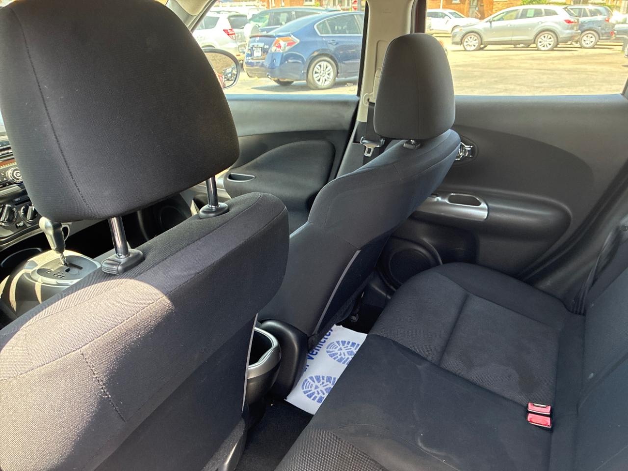 Nissan Juke S AWD 2012