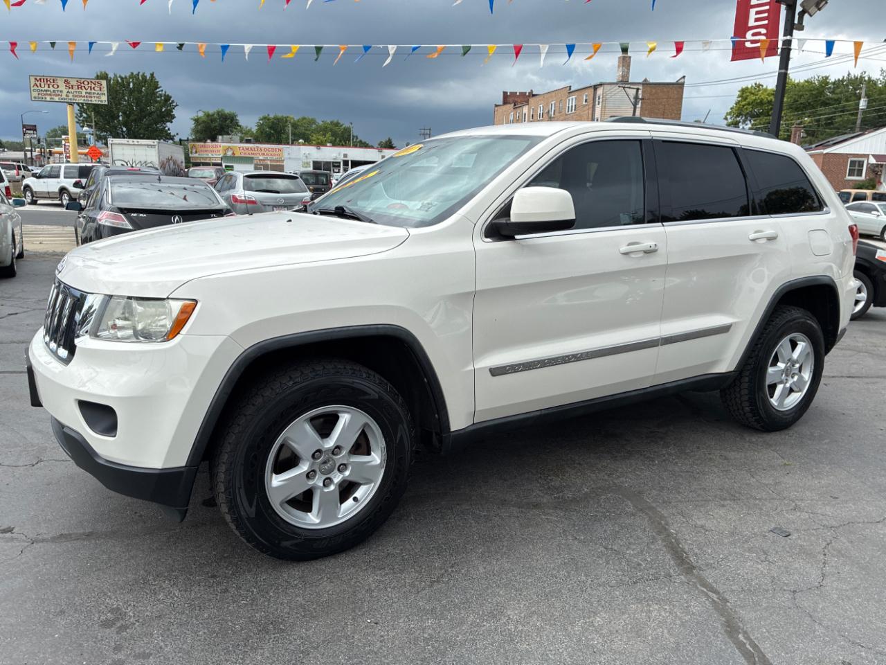 Jeep Grand Cherokee Laredo 4WD 2012