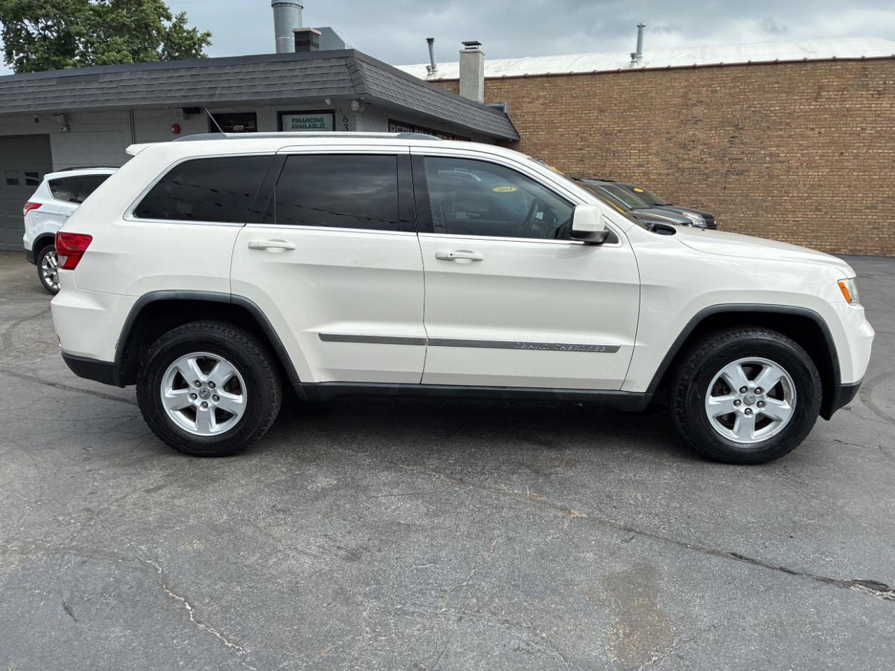 Jeep Grand Cherokee Laredo 4WD 2012