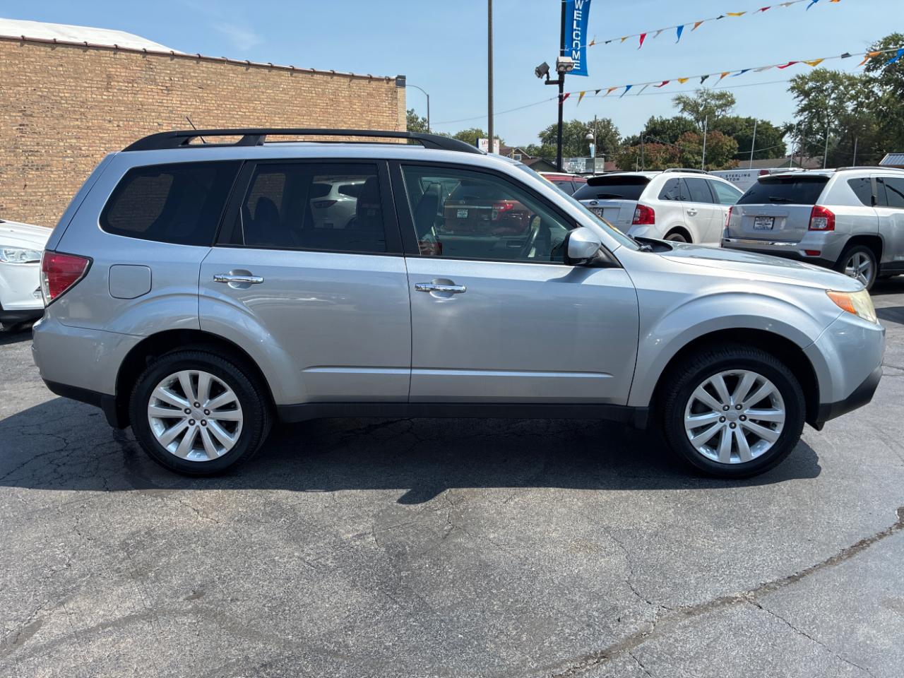Subaru Forester 2.5X Limited 2012