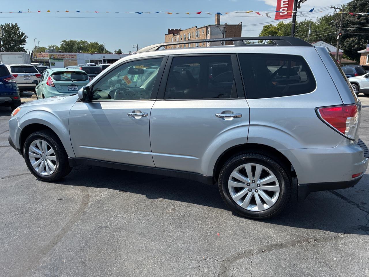 Subaru Forester 2.5X Limited 2012