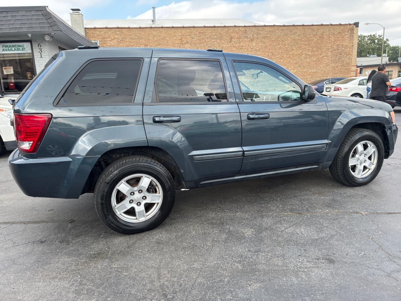 Jeep Grand Cherokee Laredo 4WD 2008